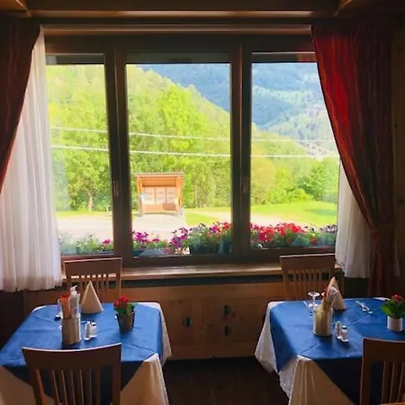 Genzianella Hotel Chiesa in Valmalenco