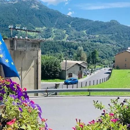 Genzianella Chiesa in Valmalenco