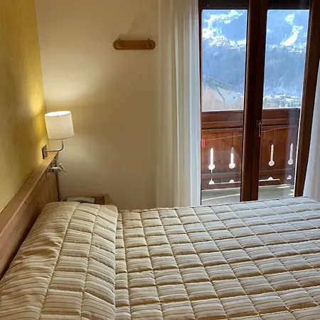 Hotel Genzianella 3*