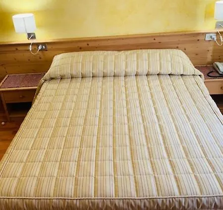 Genzianella 3*